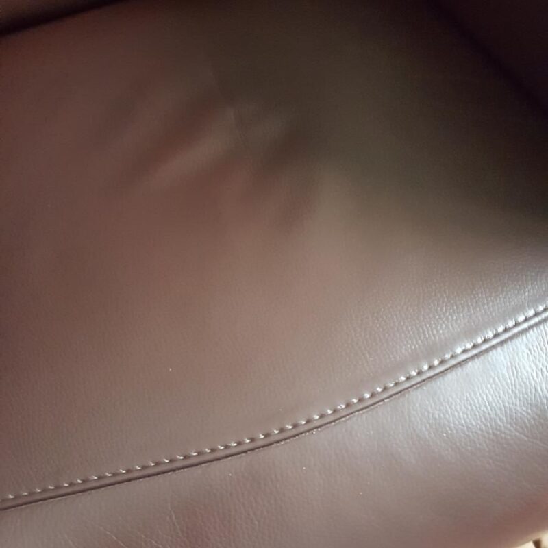 Leren stoel herstofferen (2)