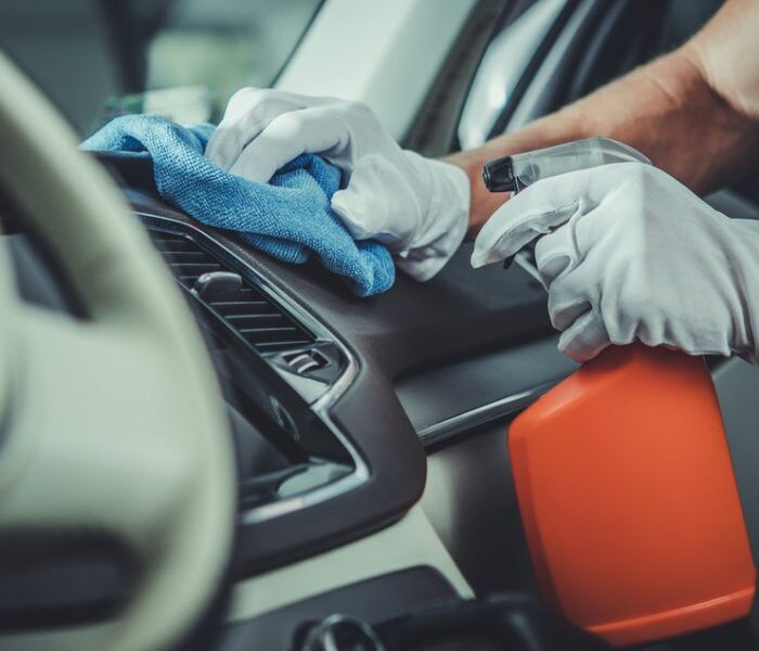 camper-caravan-reinigen-700x650-1